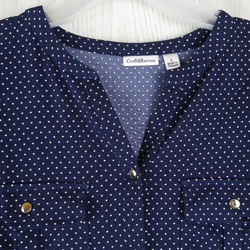 Croft & Barrow size L button up black top w white dots short sleeve blouse - Picture 4 of 11